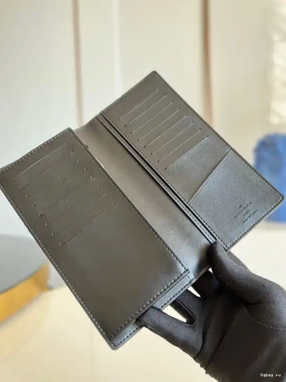 VUITTON BRAZZA LOUIS WALLET 0620
